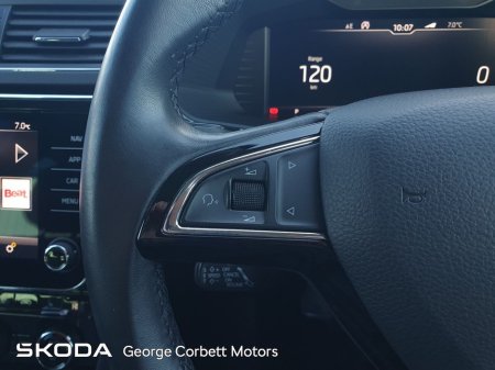 2020 Skoda Superb - thumbnail 24