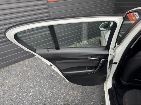 2014 BMW 1 Series - thumbnail 18