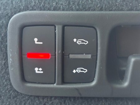 2022 Audi Q7 55 TFSIe S-LINE PHEV FACTORY ELECTRIC TOW BAR €59,995 thumbnail