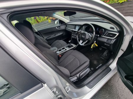 2018 Kia Optima 1.6 CRDI 135BHP ISG SALOON / TAX €200 REF: 182G2476 €14,950 thumbnail