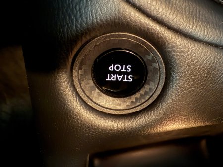 2023 Nissan Juke - thumbnail 16