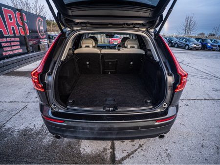 2017 Volvo XC60 172 Volvo XC60 4WD Auto/High spec/1yr warranty €26,888 thumbnail