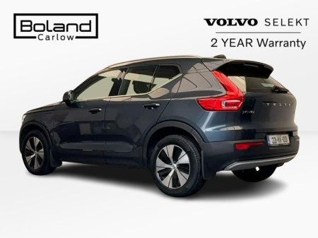 2022 Volvo XC40 - thumbnail 3