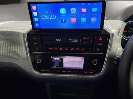 2024 Volkswagen e-up! E-UP STYLE 32KWH 82BHP AUTO €13,975 thumbnail