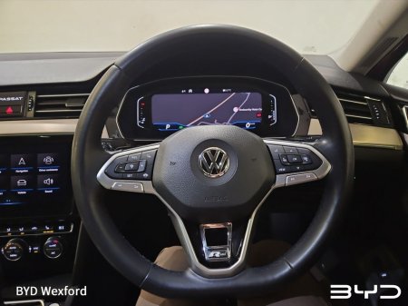 2020 Volkswagen Passat 1.6 TDI 120HP Elegance DSG €22,475 thumbnail