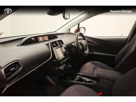 2020 Toyota Prius PRIUS LUXURY €23,995 thumbnail