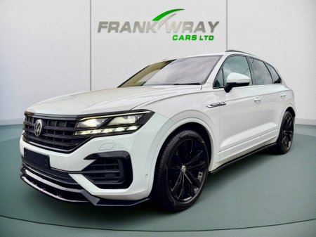 2019 Volkswagen Touareg V6 R-LINE TECH 3.0 TDI **286 BHP**REVERSE CAMERA**BODY KIT**BLACK PACK**XENONS**MEMORY SEATS**FSH**MINT** €52,750 thumbnail