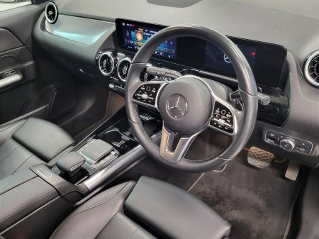 2023 Mercedes-Benz GLA Class GLA 200 A/T Progressive €39,975 thumbnail