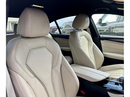 2018 BMW 5 Series - photo 6