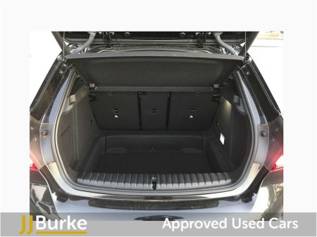 2021 BMW 1 Series - thumbnail 12