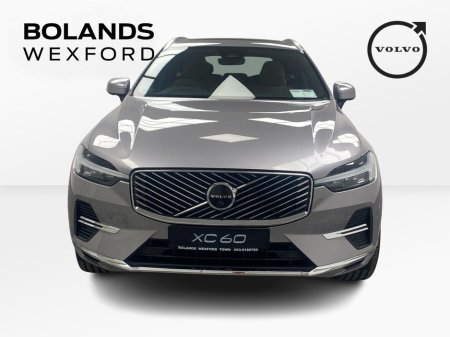 2026 Volvo XC60 Plus Bright in Aurora Sliver with the Cardamon interior €75,745