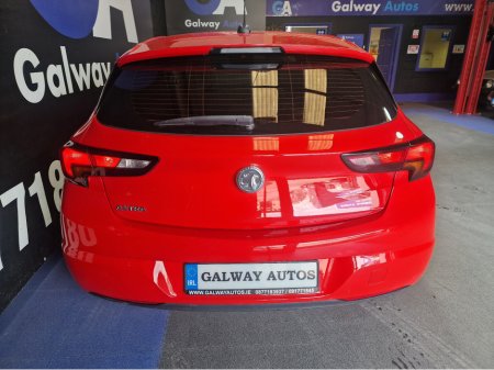 2017 Opel Astra - thumbnail 8