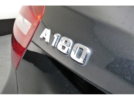 2016 Mercedes-Benz A Class A180 *HALF LEATHER MEMO SPORT SEATS*REVERSE CAM* €16,480 thumbnail