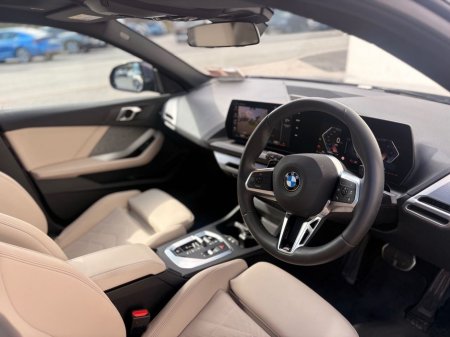 2026 BMW 2 Series - thumbnail 5
