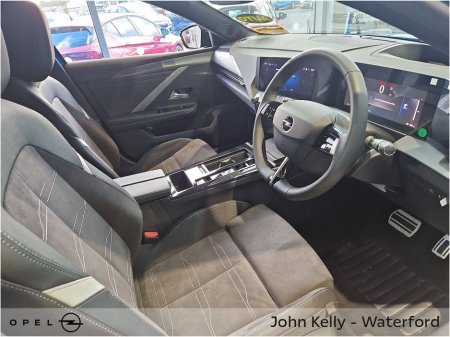 2025 Opel Astra Astra-e GS EV *FULLY ELECTRIC* thumbnail