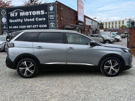 2021 Peugeot 5008 - photo 2