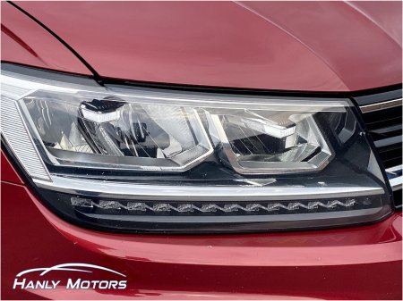 2017 Volkswagen Tiguan - thumbnail 26