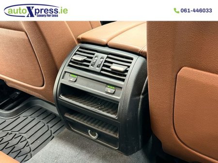 2016 BMW 5 Series - thumbnail 20