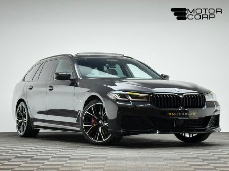 2023 BMW 5 Series - thumbnail 1