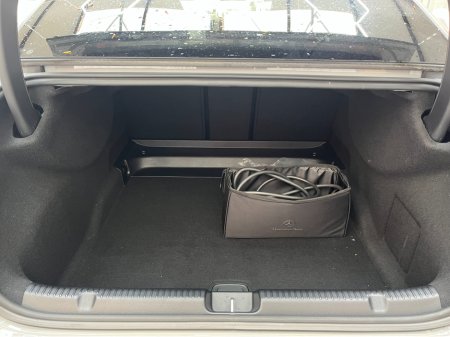 2023 Mercedes-Benz EQE - thumbnail 8