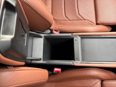 2025 Skoda Kodiaq SELECTION 2.0TDI 150HP DSG €55,995 thumbnail