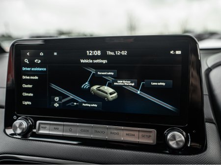 2024 Hyundai Kona 2024 Hyundai Kona EV Premium/SOH 100%/1yr warranty €24,888 thumbnail