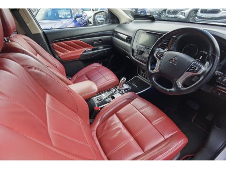 2018 Mitsubishi Outlander - thumbnail 7