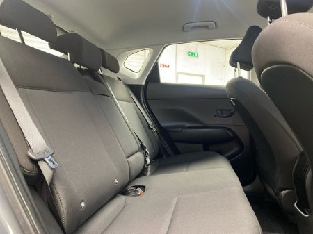 2023 Hyundai Kona - thumbnail 10