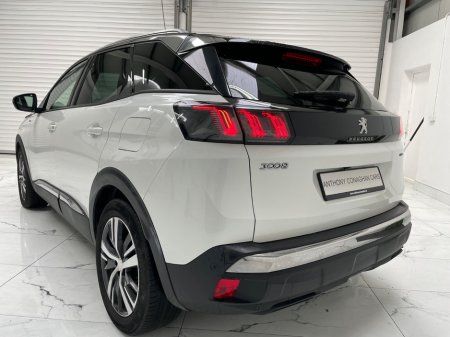 2021 Peugeot 3008 - thumbnail 5