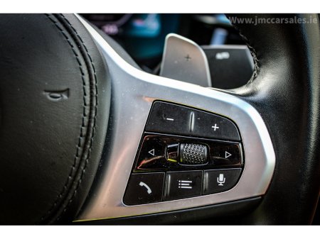 2021 BMW 5 Series - thumbnail 18