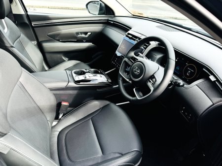2024 Hyundai Tucson 4WD Executive Plus PHEV Auto 2 Tone Roof €44,950 thumbnail