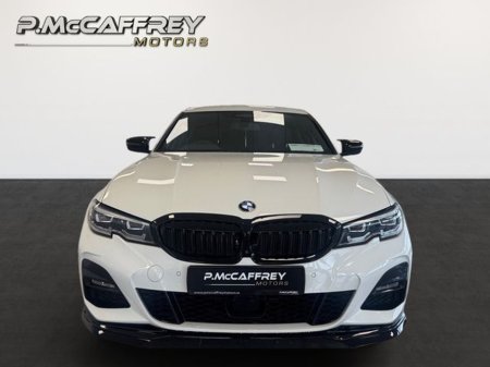 2021 BMW 3 Series - thumbnail 2