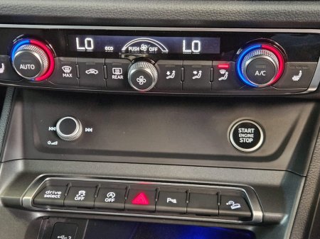 2021 Audi Q3 - thumbnail 16