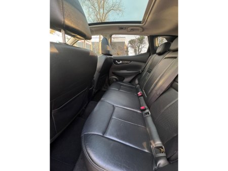 2017 Nissan Qashqai 1.5 SV PREMIUM E6 4DR €11,750 thumbnail