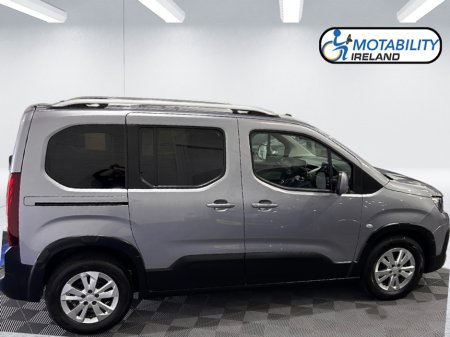 2019 Peugeot Rifter Wheelchair Accessible €20,995