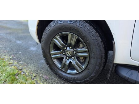 2022 Toyota Hilux  €31,950 thumbnail