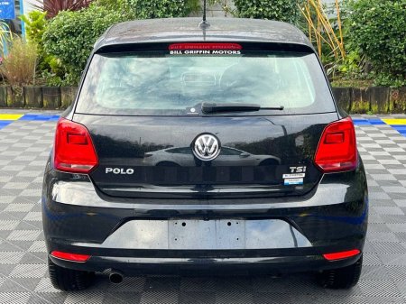 2016 Volkswagen Polo COMFORTLINE 1.2 TSI // 15" ALLOYS // NCT UNTIL 2028 // DIGITAL CLIMATE CONTROL €12,900 thumbnail