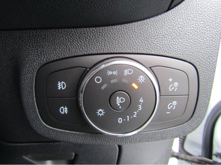 2024 Ford Fiesta - thumbnail 15