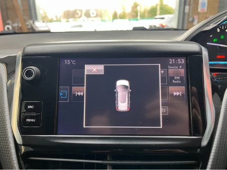 2017 Peugeot 2008 - thumbnail 18