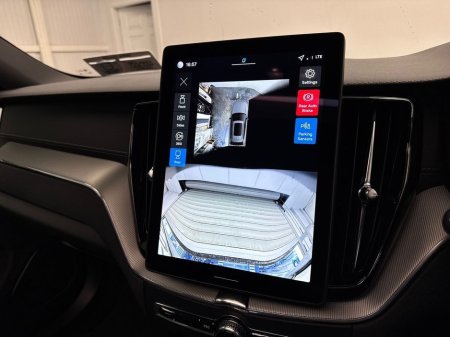 2025 Volvo XC60 - thumbnail 22