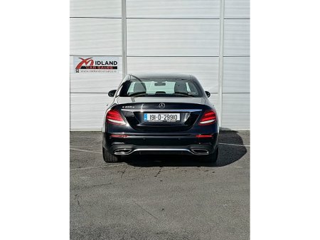 2019 Mercedes-Benz E Class E200d  AMG LINE AUTO 4DR €26,900 thumbnail