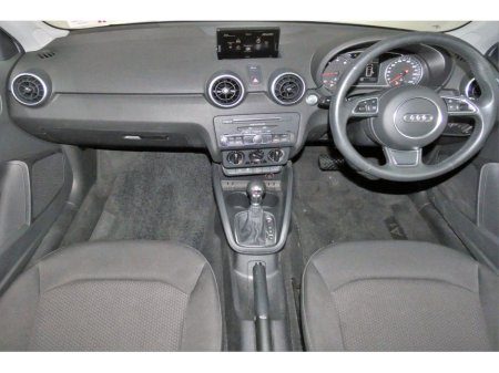2017 Audi A1 1.0TFSI 95HP S-TRONIC 5DR *BI-TONE ROOF* thumbnail