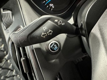 2017 Ford Focus Zetec 1.5 Tdci 171 €13,800 thumbnail