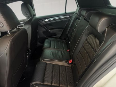 2017 Volkswagen Golf - thumbnail 16