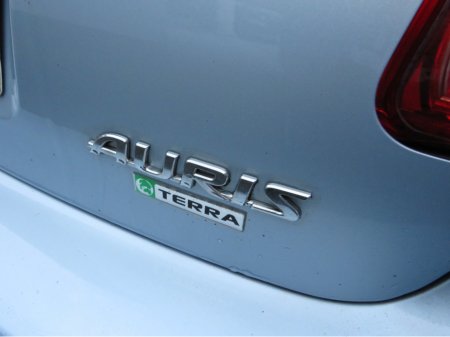 2009 Toyota Auris 1.4 TERRA 5DR PETROL FRESH NCT 27   FSH €4,995 thumbnail