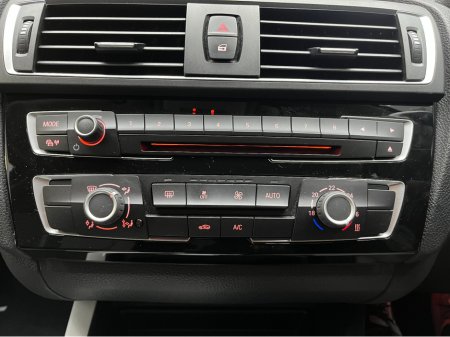 2017 BMW 1 Series - thumbnail 18