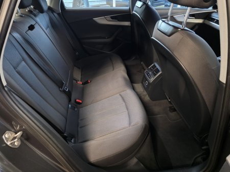 2020 Audi A4 - thumbnail 12