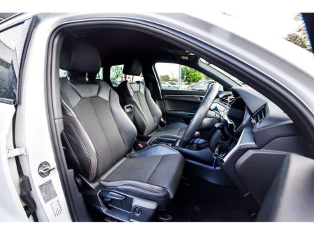 2023 Audi Q3 35 TDI 150HP S Tronic S line €43,850 thumbnail