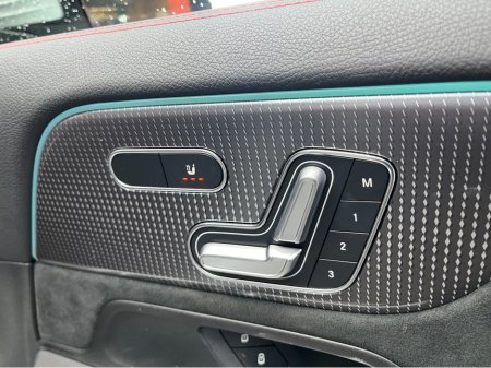 2023 Mercedes-Benz EQA - thumbnail 13