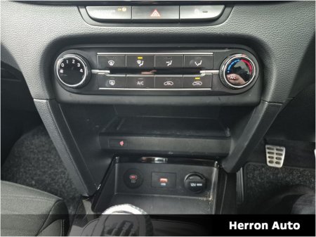 2025 Kia Ceed 1.0 GT Line Petrol €28,900 thumbnail